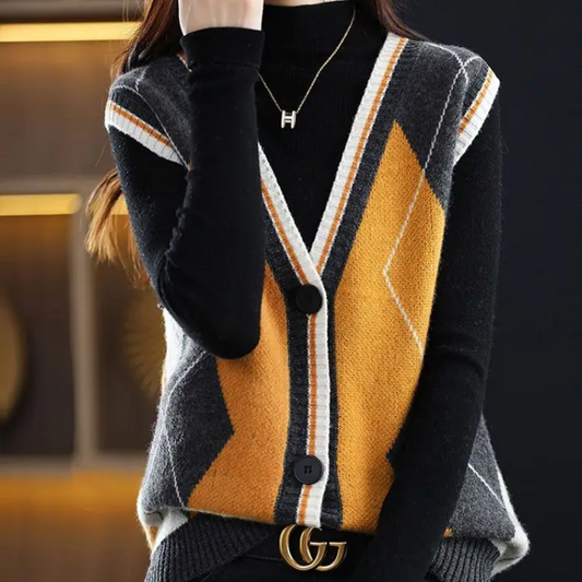 50% OFF I Contrast V-Neck Knitted Vest