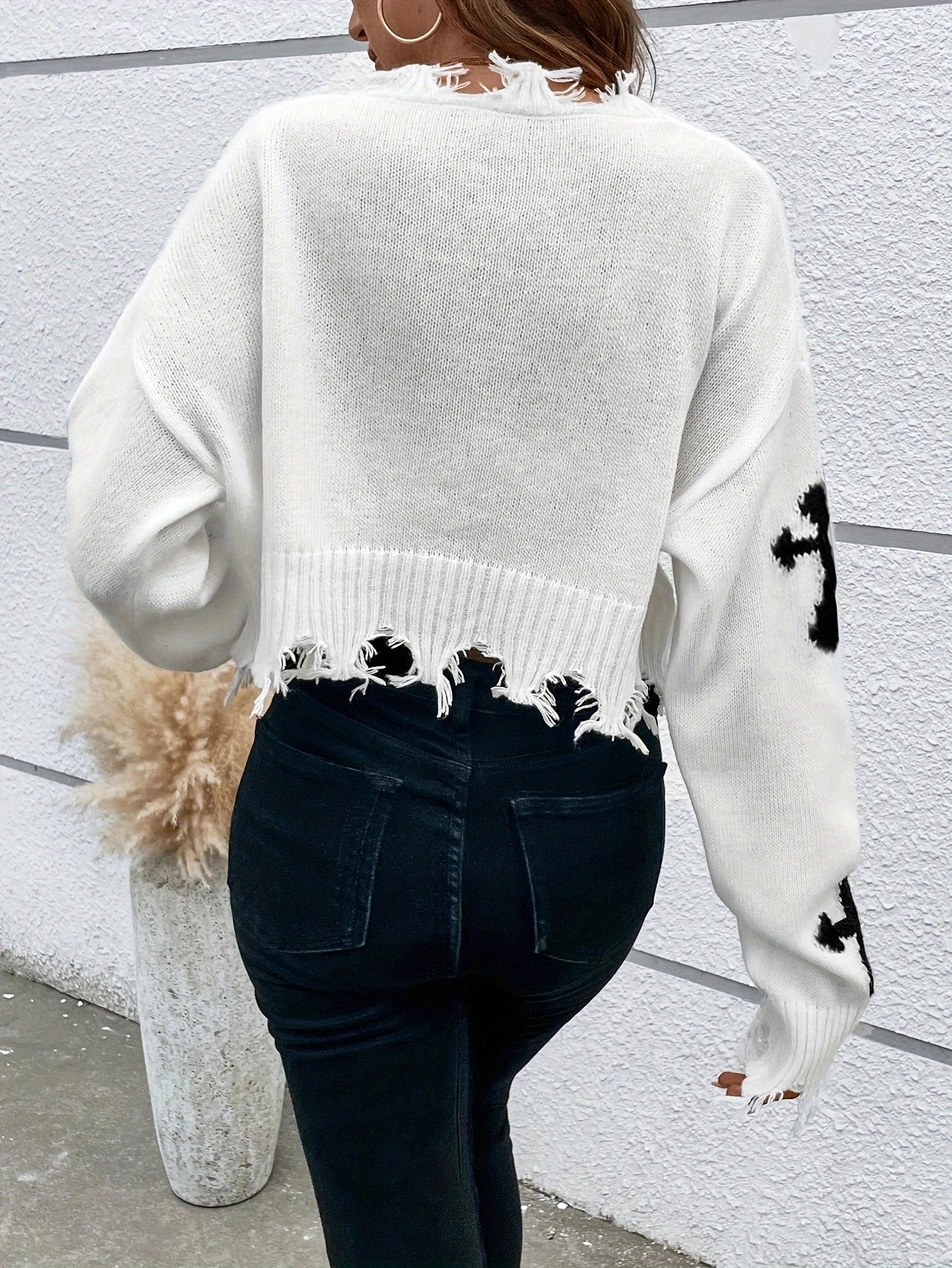 Free Shipping! I Cross Pattern Crop Sweater